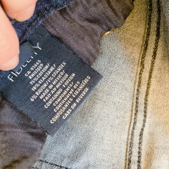 Fidelity Denim Men’s Jeans Size 30 – Medium Wash Straight Fit LIKE NEW - Picture 7 of 14